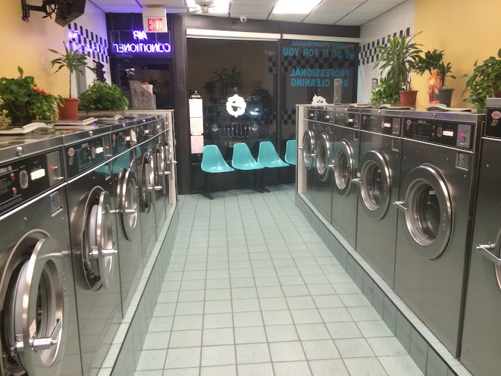 Clothes Encounters Laundromat and Dry Cleaner storefront photo from Google