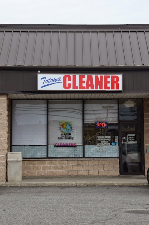 Totowa Plaza Cleaners storefront photo from Google