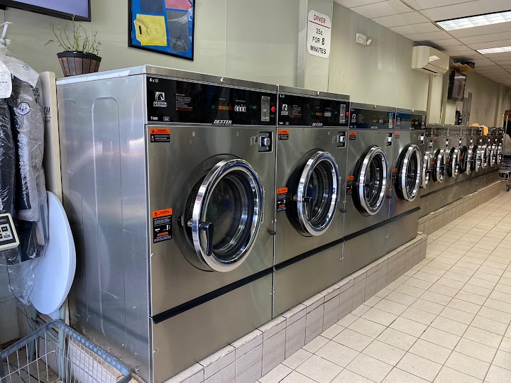 Fleetwood Laundry & Dry Cleaners - Laundromat storefront photo from Google