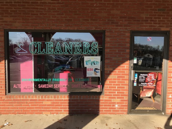 Smithtown Cleaners storefront photo from Google
