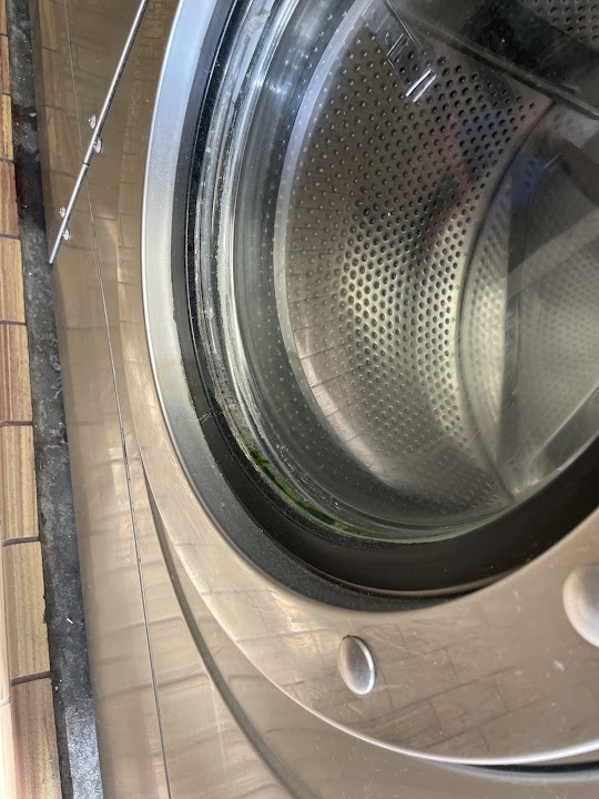 Laundromat and Dry Cleaning storefront photo from Google