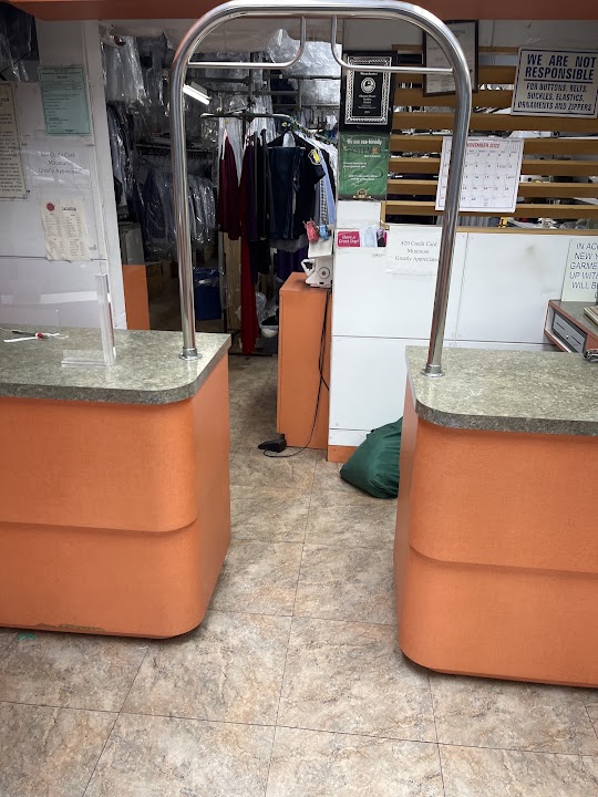 Clemente Cleaners storefront photo from Google