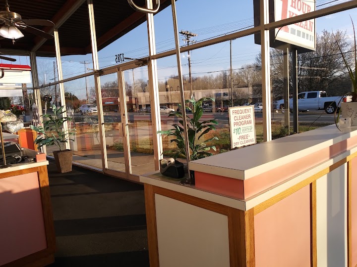 One Hour Klean storefront photo from Google