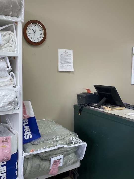 Lake Jeannette Cleaners storefront photo from Google