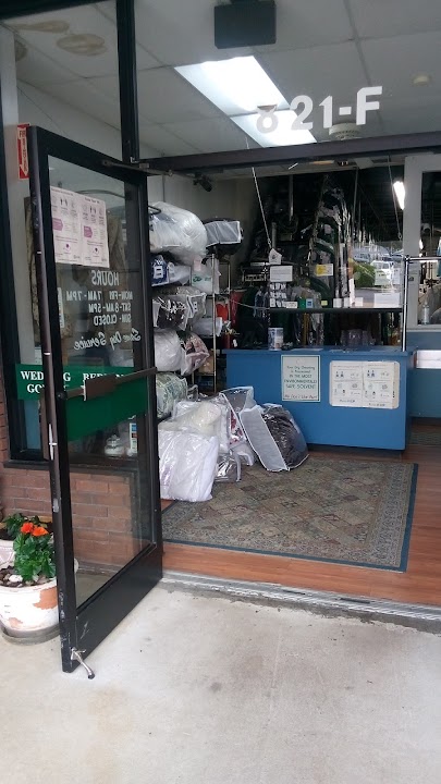 Kernersville Cleaners storefront photo from Google