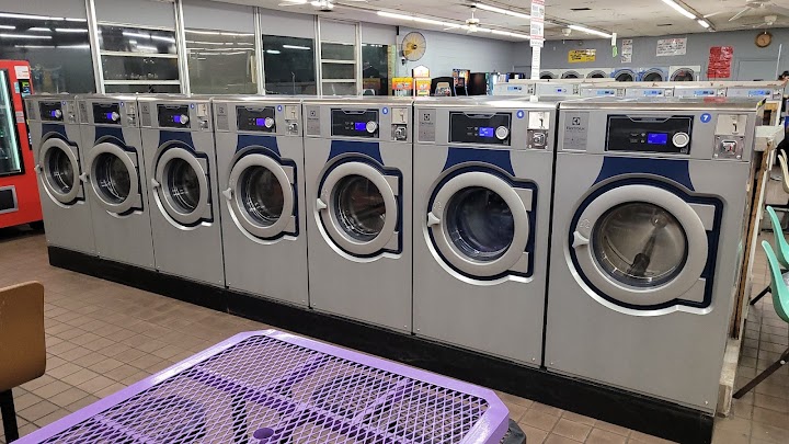 Super Laundry & Dry Cleaning storefront photo from Google