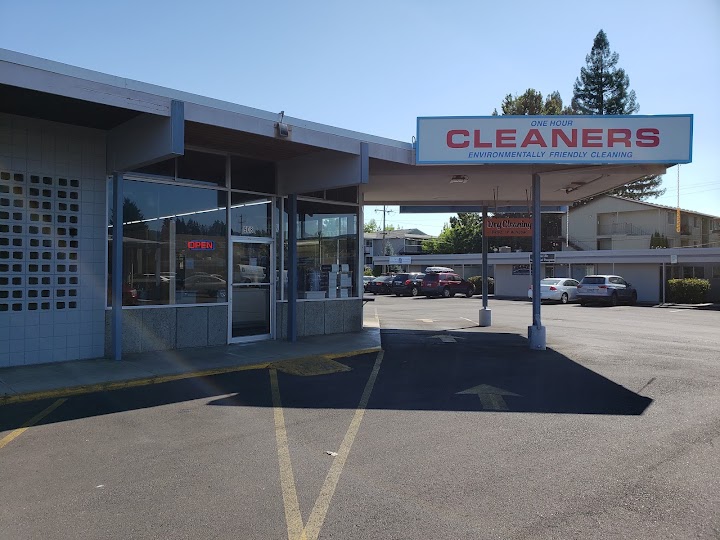 Kings Boulevard One-Hour Cleaners storefront photo from Google