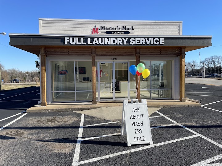 Master's Mark Cleaners storefront photo from Google