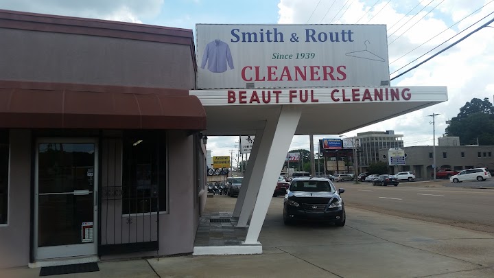 Smith & Routt Cleaners storefront photo from Google