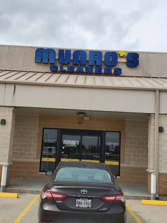 Munro' Dry Cleaning storefront photo from Google