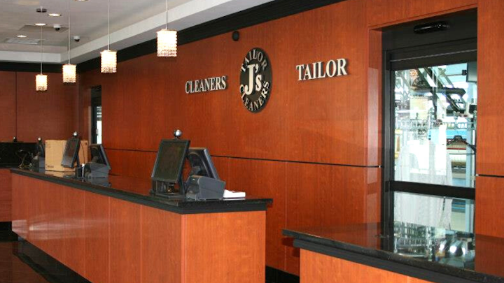J's Tailor & Cleaners at Oak Lawn storefront photo from Google