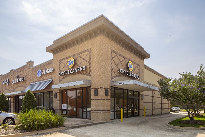 Tide Cleaners storefront photo from Google