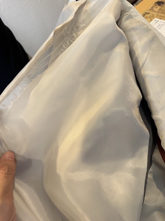 La Central Dry Cleaning storefront photo from Google