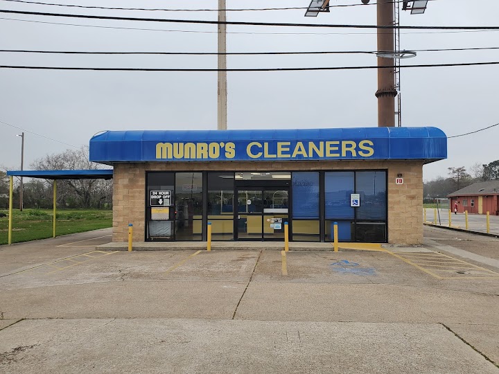 Munro's Dry Cleaning storefront photo from Google
