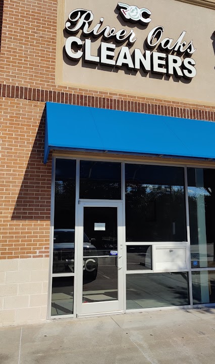 River Oaks Cleaners storefront photo from Google