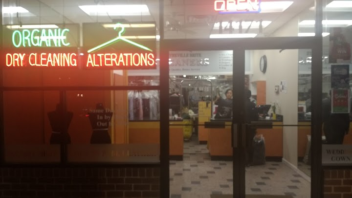 CENTREVILLE BRITE CLEANERS storefront photo from Google