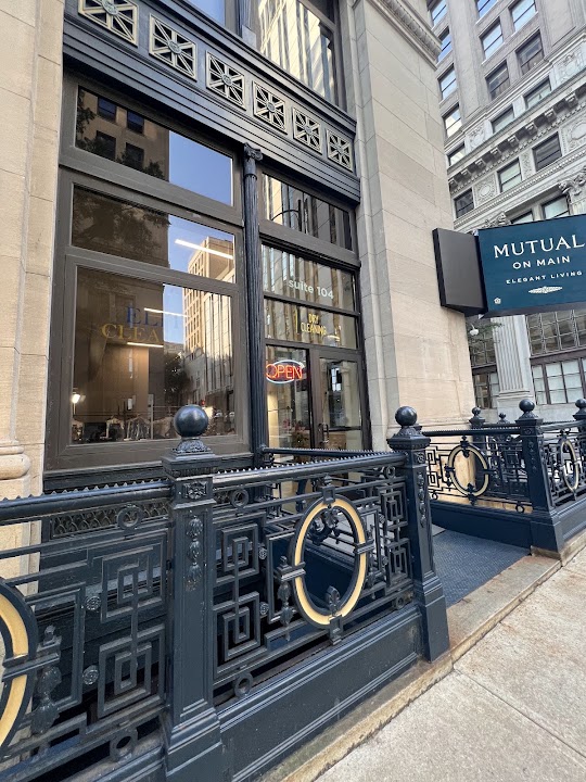 Elite Cleaners storefront photo from Google
