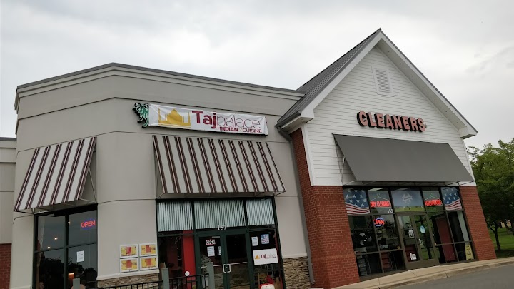 Warrenton Center Cleaners storefront photo from Google